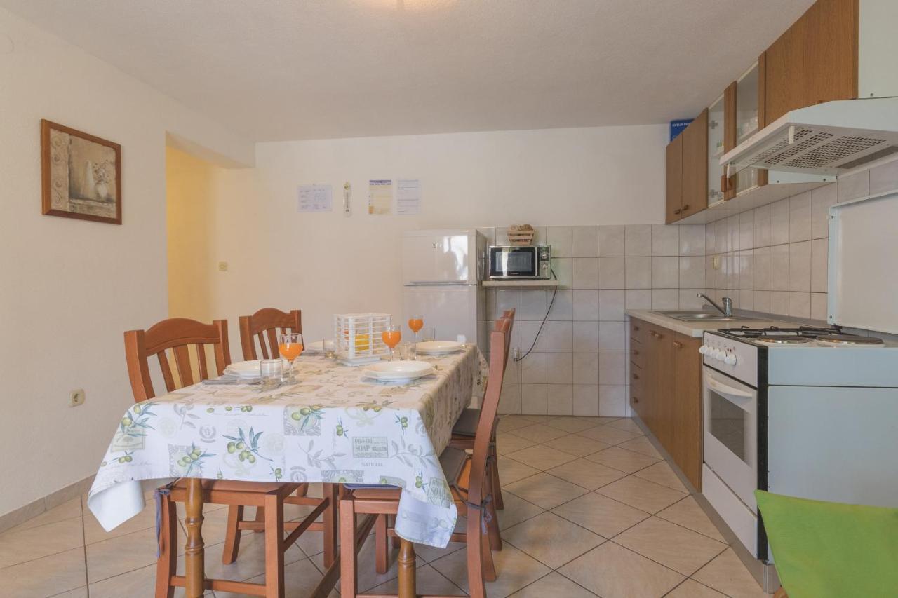 Apartment Gloria Марина Екстериор снимка