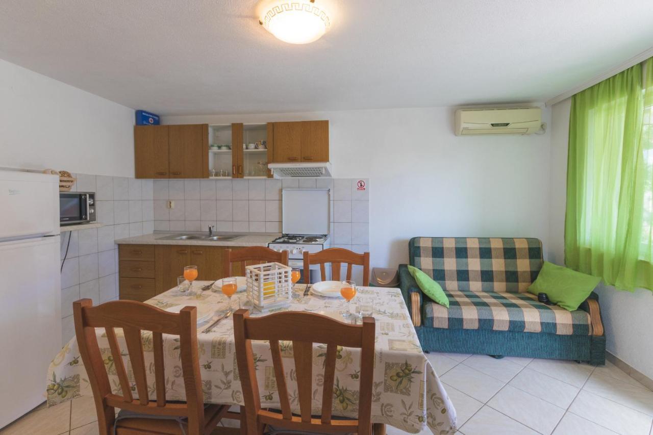 Apartment Gloria Марина Екстериор снимка